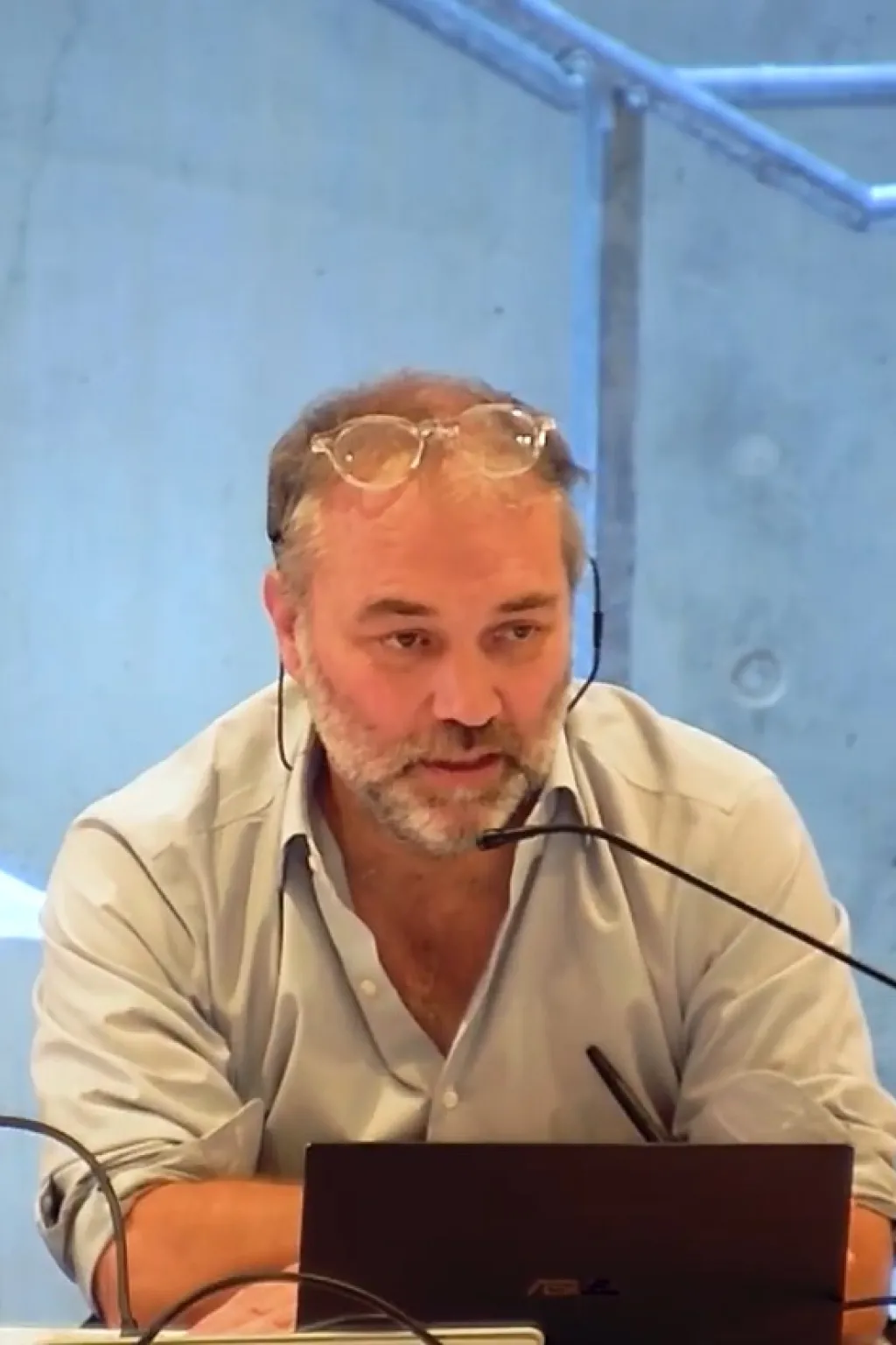 Portrait de Bertrand Vignal de l'agence BASE