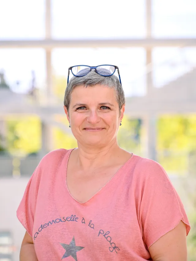 <span>Cécile Mouret Caroff</span>
