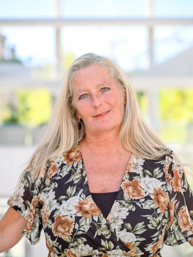 <span>Sylvie Glens</span>
